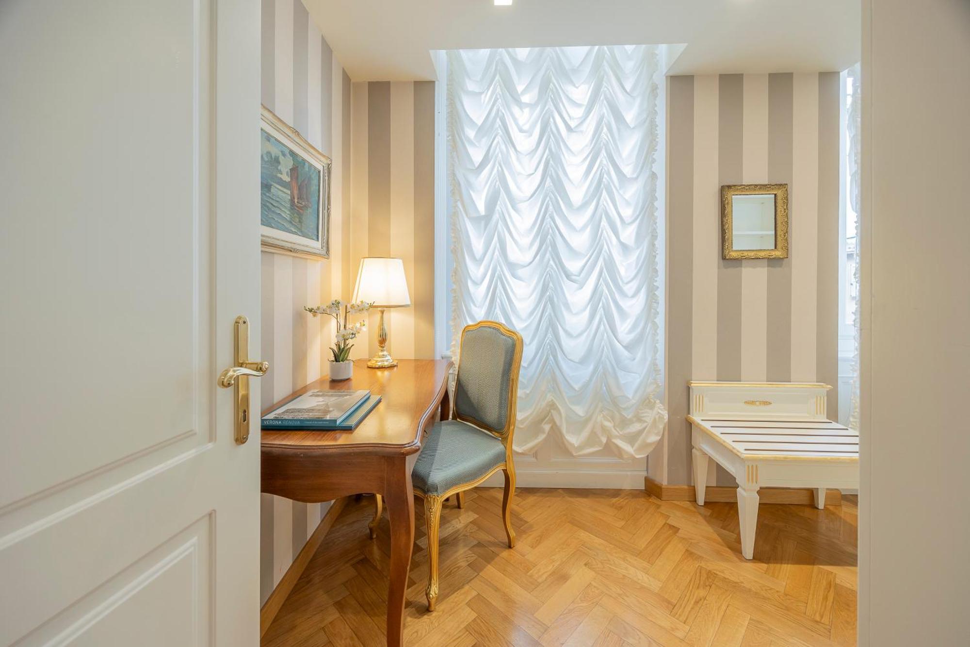 Palazzo Monga Boutique Guesthouse 베로나 외부 사진